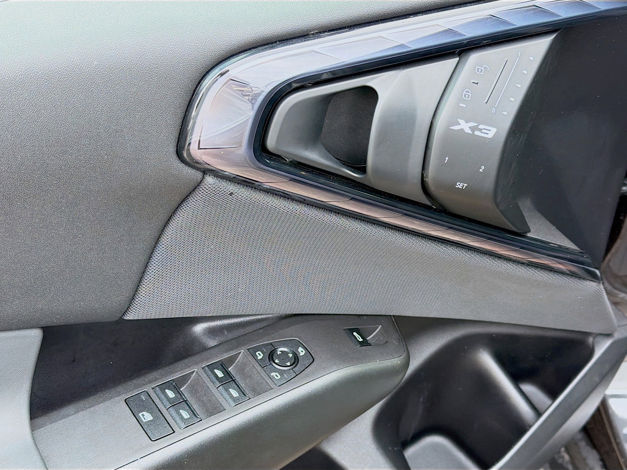 Used 2025 BMW X3 xDrive30i w/ Premium Package image 22