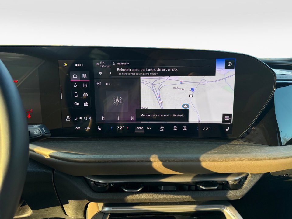 Certified 2025 Audi Q5 Premium w/ Convenience Package image 17