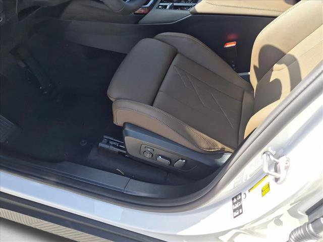 Used 2026 BMW X3 xDrive30i w/ Premium Package AWD/4WD image 4