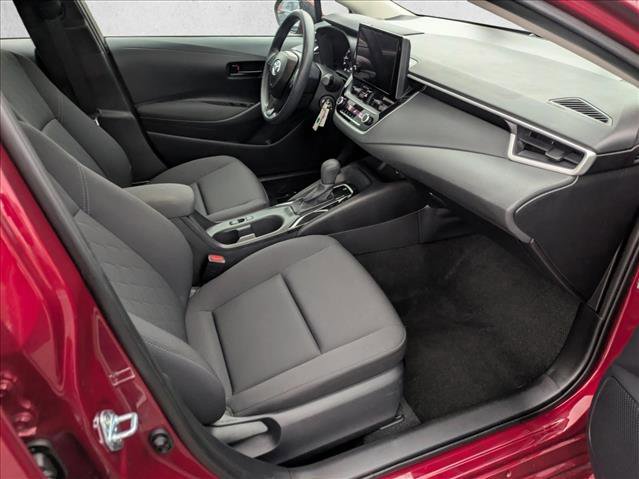 Used 2025 Toyota Corolla LE image 18