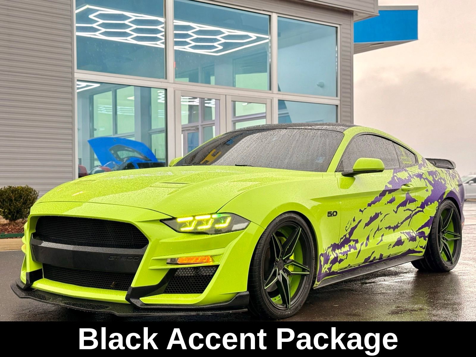 Used 2020 Ford Mustang GT w/ Equipment Group 301A image 6
