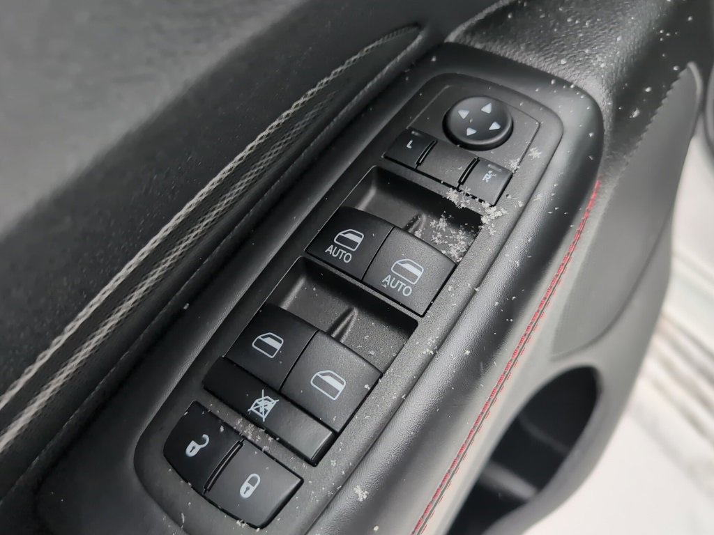 Used 2024 Dodge Durango GT image 27