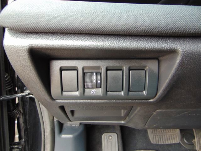 Certified 2025 Subaru Outback Premium AWD/4WD image 19