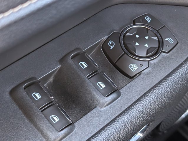 Used 2024 Ford Expedition XLT image 22