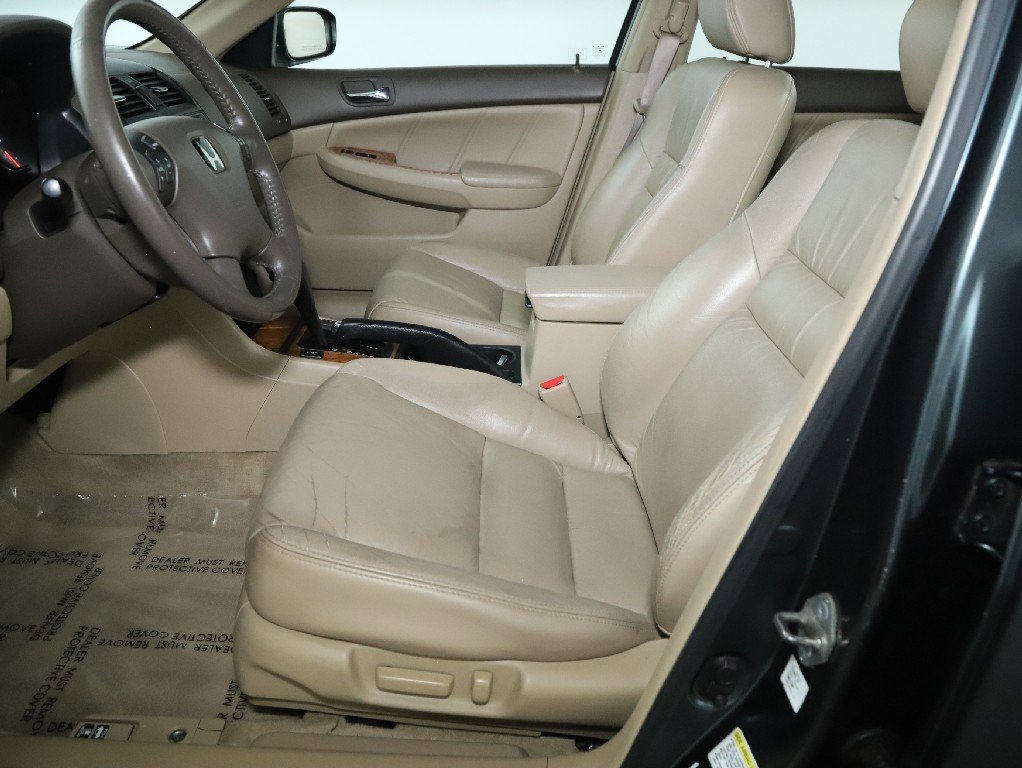Used 2004 Honda Accord EX image 22