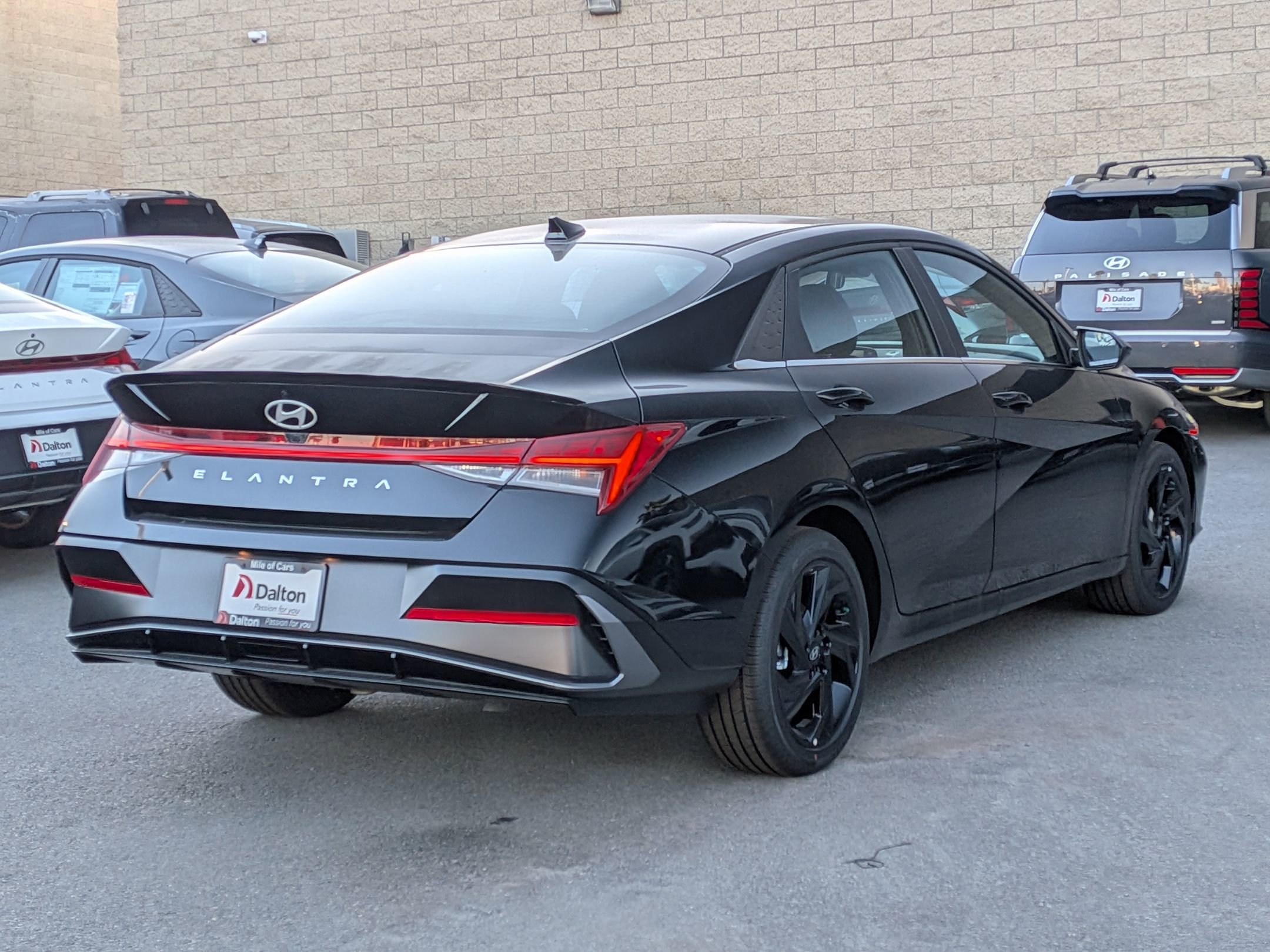 New 2026 Hyundai Elantra SEL Sport FWD image 4