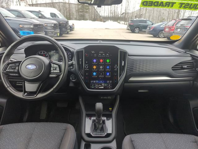 Used 2025 Subaru Forester Premium image 19