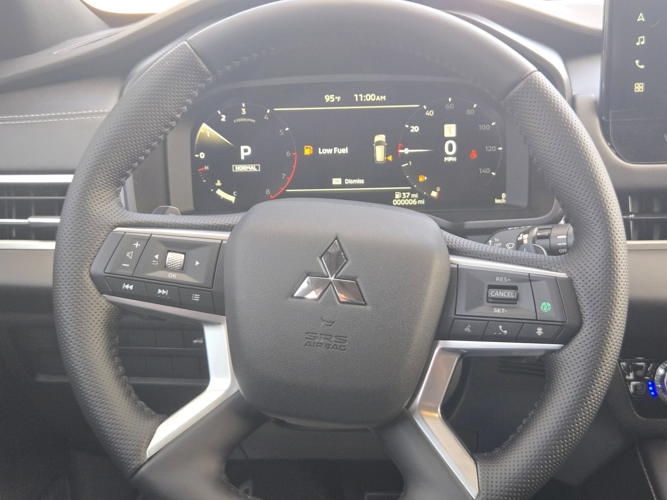 New 2026 Mitsubishi Outlander SEL Black Edition FWD image 17
