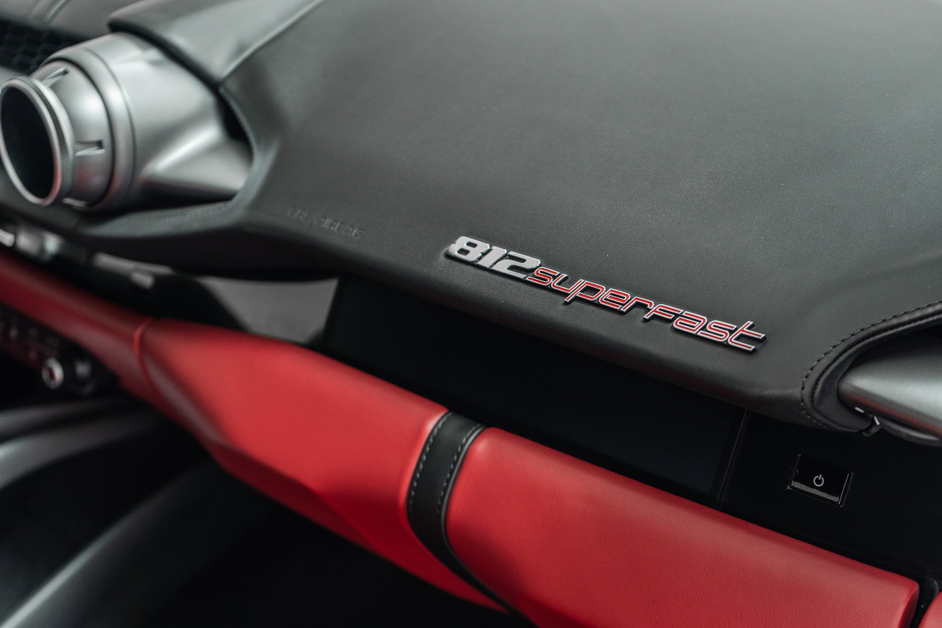 Used 2020 Ferrari 812 Superfast image 30