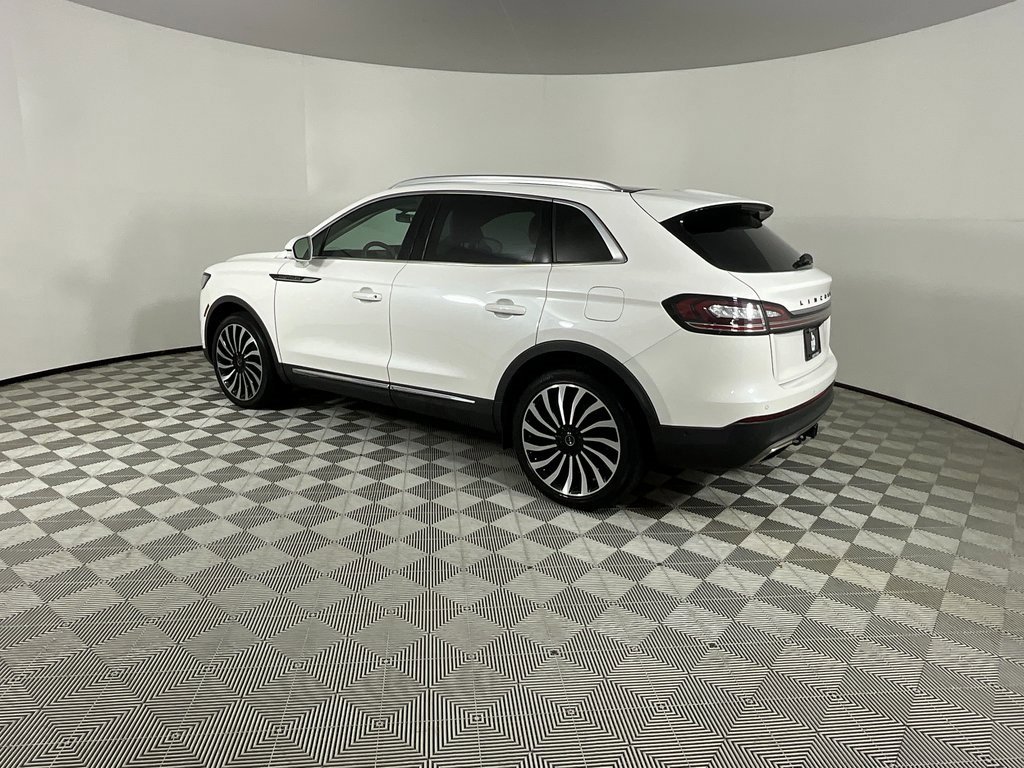 Used 2022 Lincoln Nautilus Black Label w/ Class II Trailer Tow Package image 3