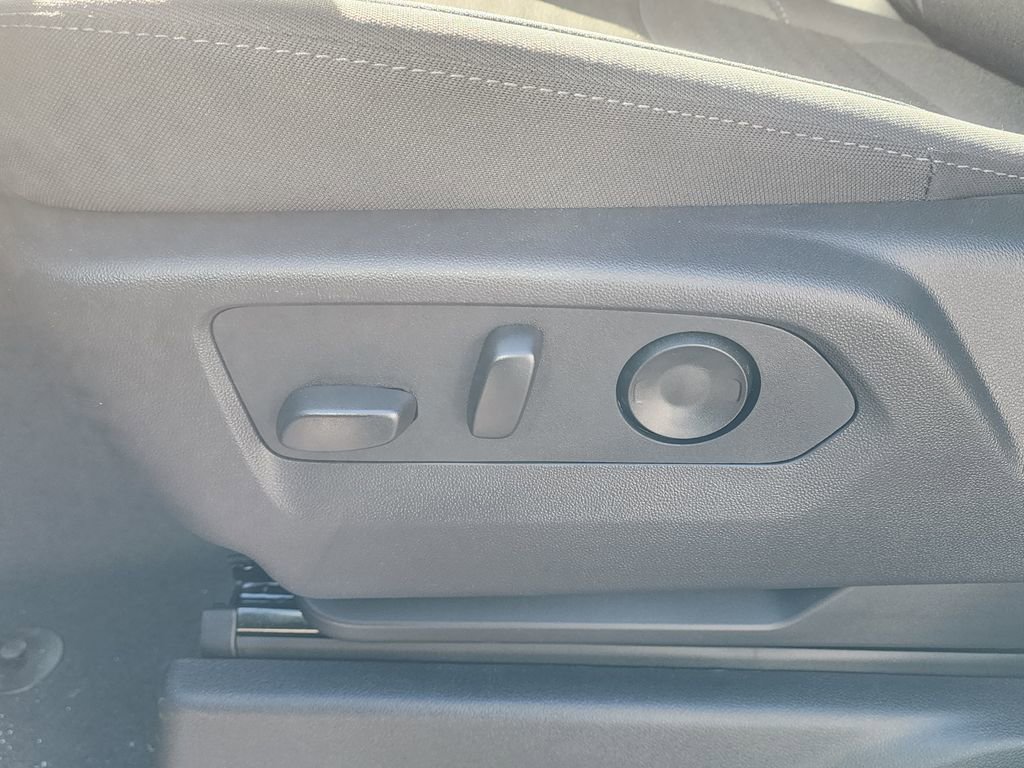 New 2026 GMC Sierra 1500 Elevation image 18