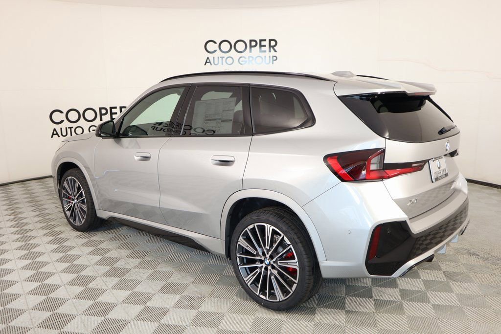 New 2025 BMW X1 xDrive28i w/ Technology Package AWD/4WD image 24