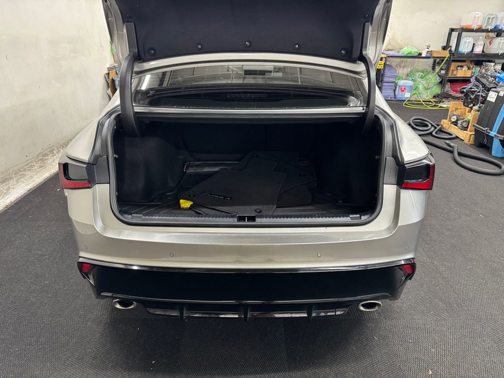 Used 2022 Lexus IS 350 F Sport image 6