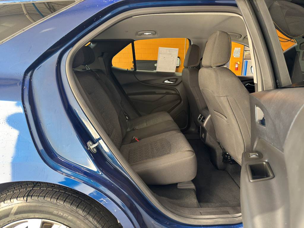 Used 2023 Chevrolet Equinox LT image 19