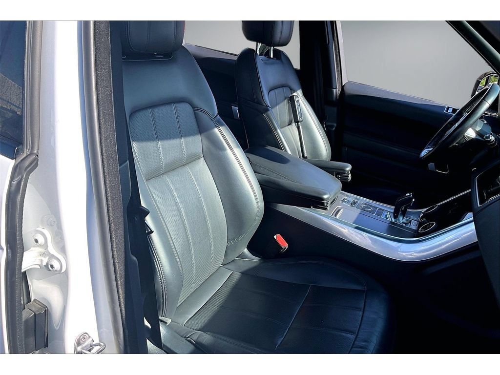 Used 2018 Land Rover Range Rover Sport HSE AWD/4WD image 30