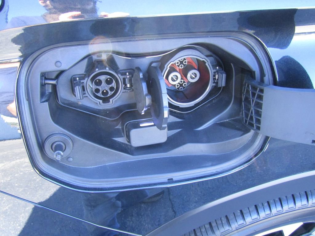 Used 2024 Mitsubishi Outlander SEL Black Edition image 8