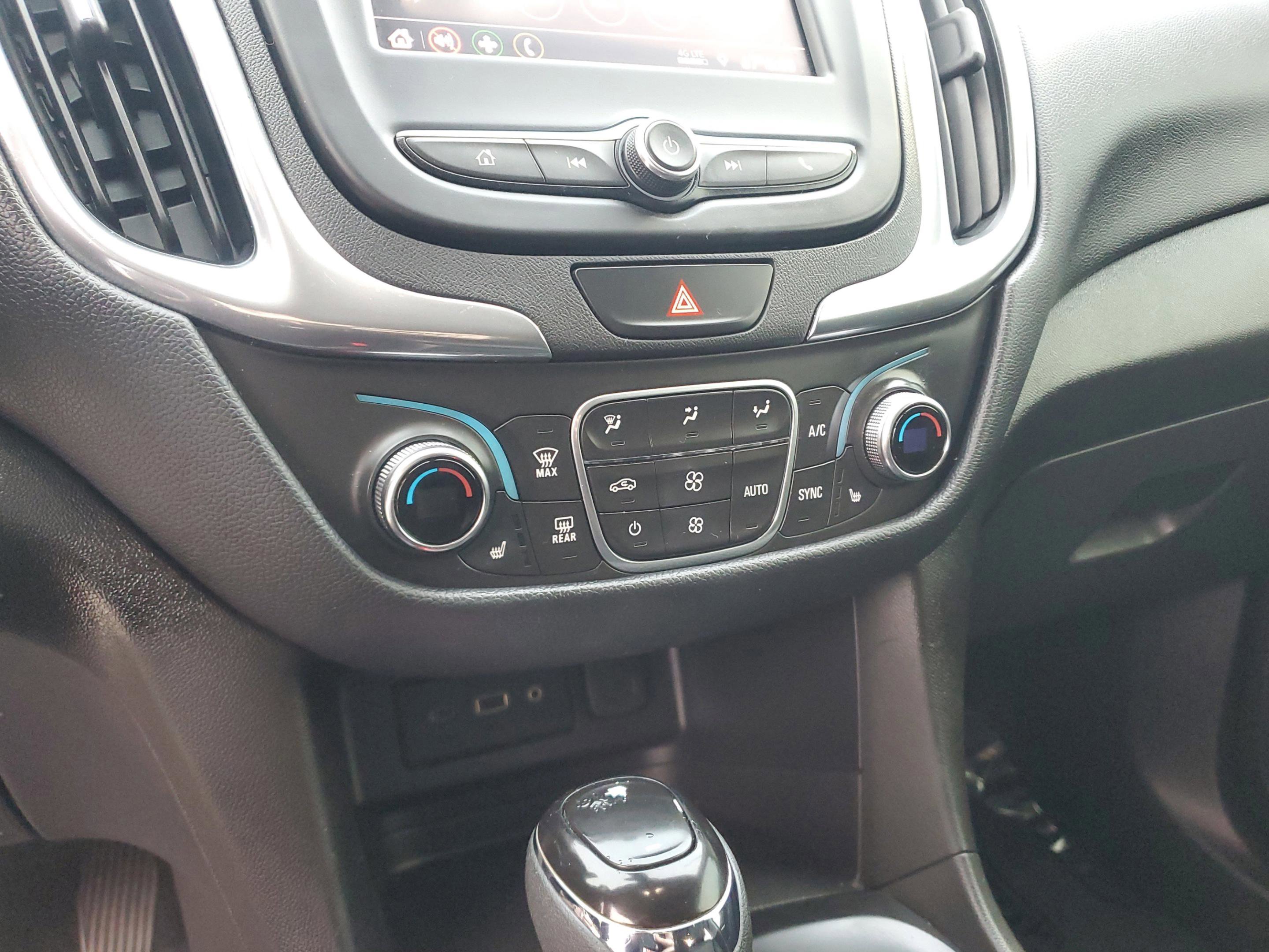 Used 2020 Chevrolet Equinox LT image 23