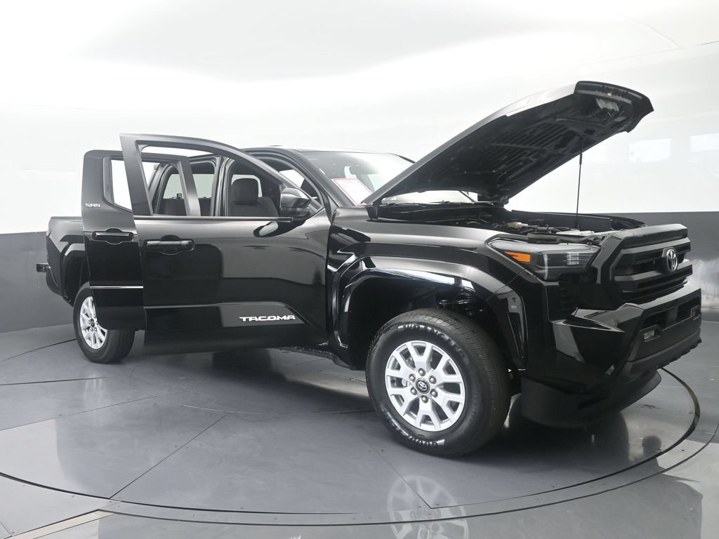 Used 2025 Toyota Tacoma SR5 RWD image 69