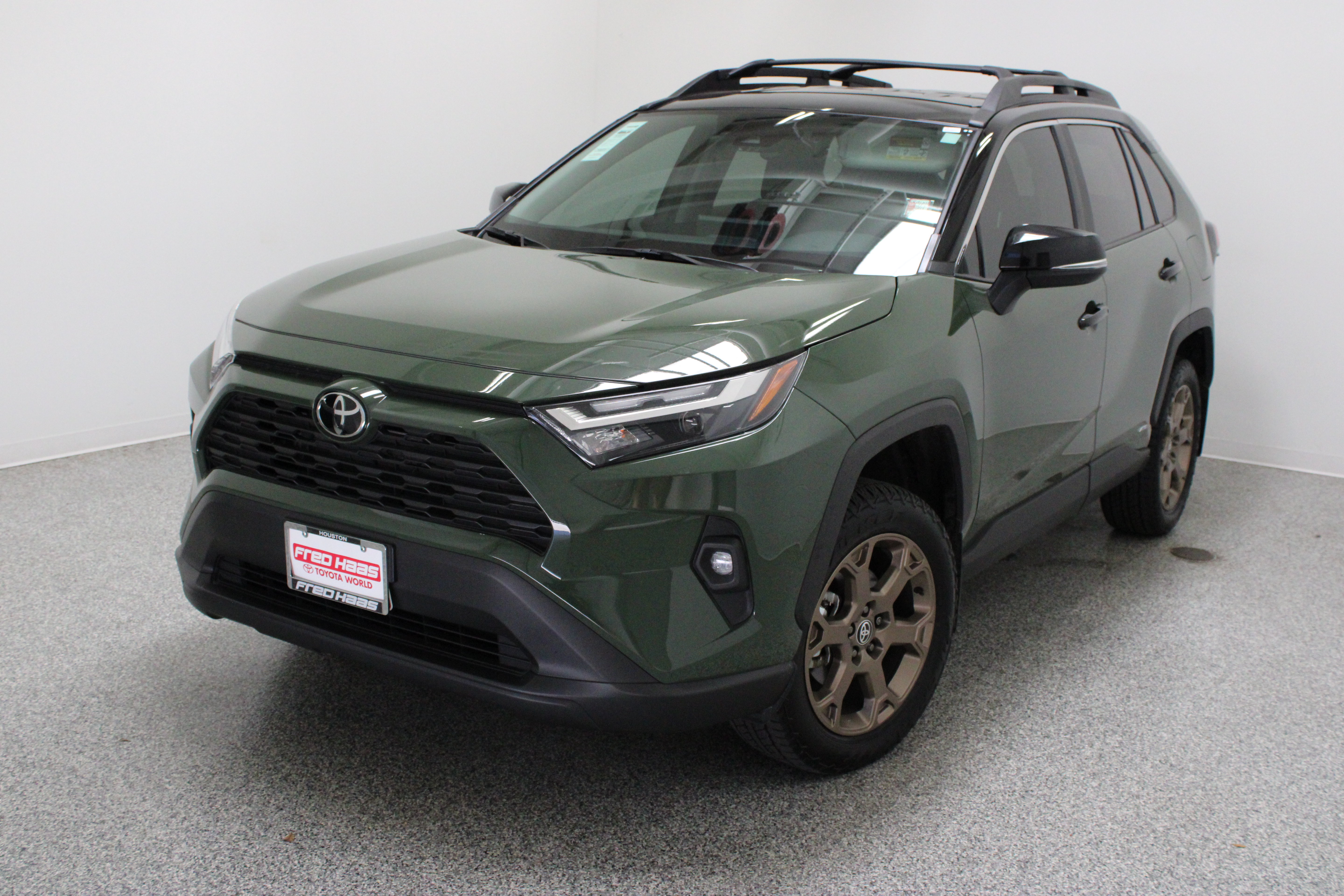 Used 2025 Toyota RAV4 Woodland Edition w/ Weather Package AWD/4WD image 2