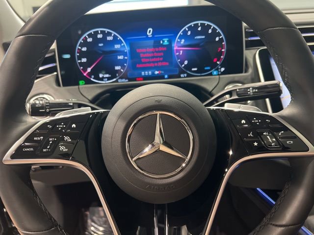 Used 2025 Mercedes-Benz E 350 4MATIC Sedan image 29