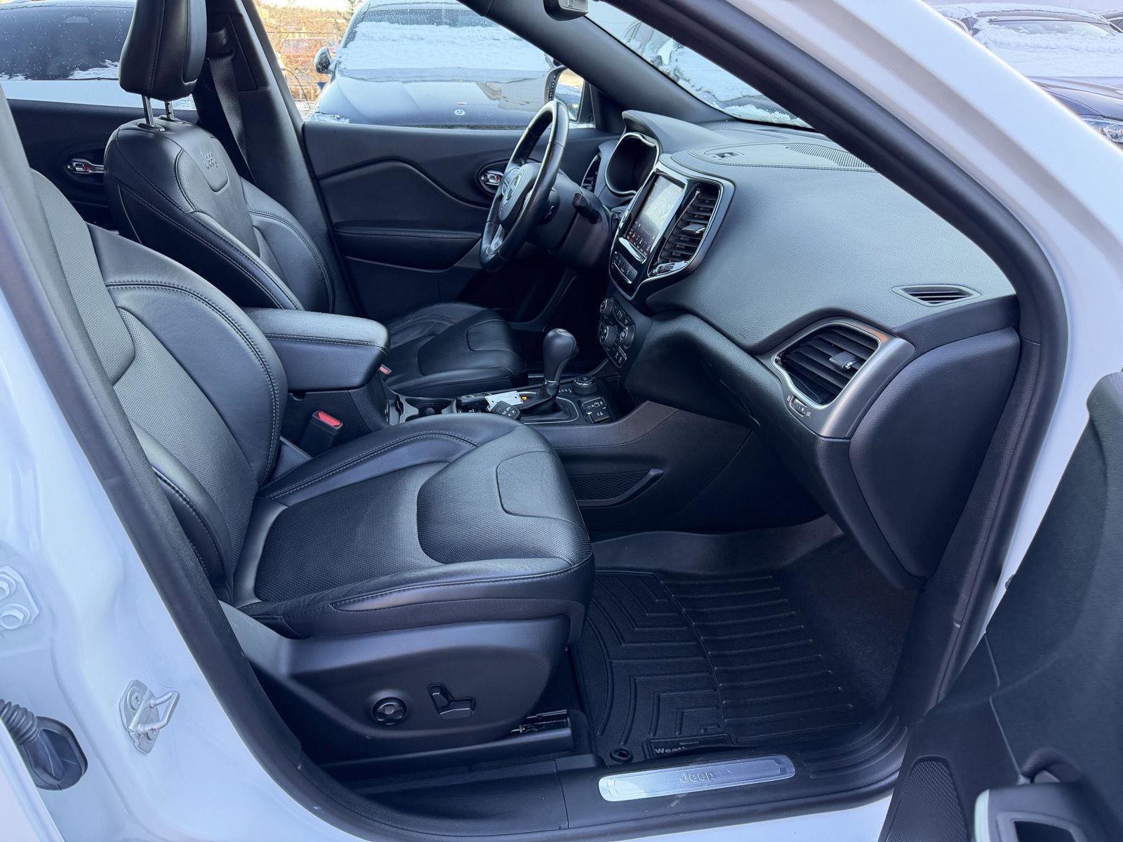 Used 2021 Jeep Cherokee High Altitude image 27