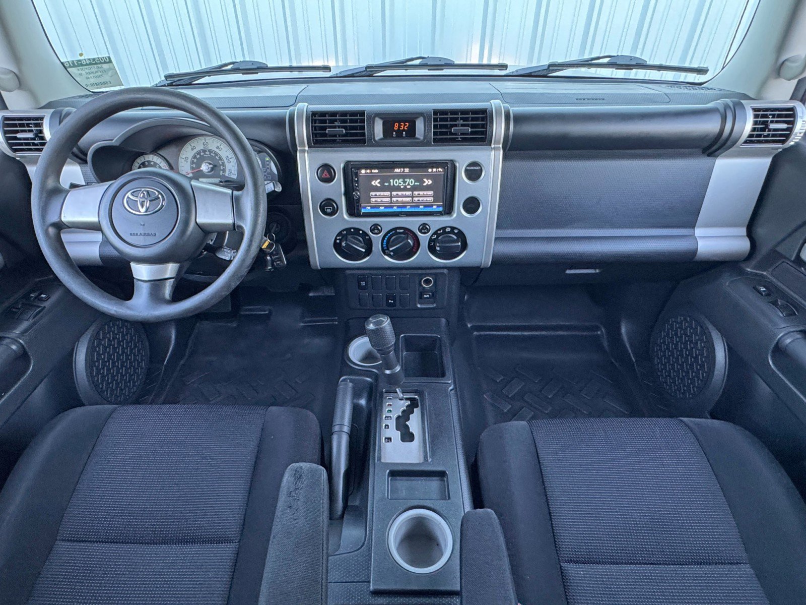 Used 2007 Toyota FJ Cruiser 2WD image 10