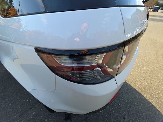 Used 2019 Land Rover Discovery Sport HSE image 44