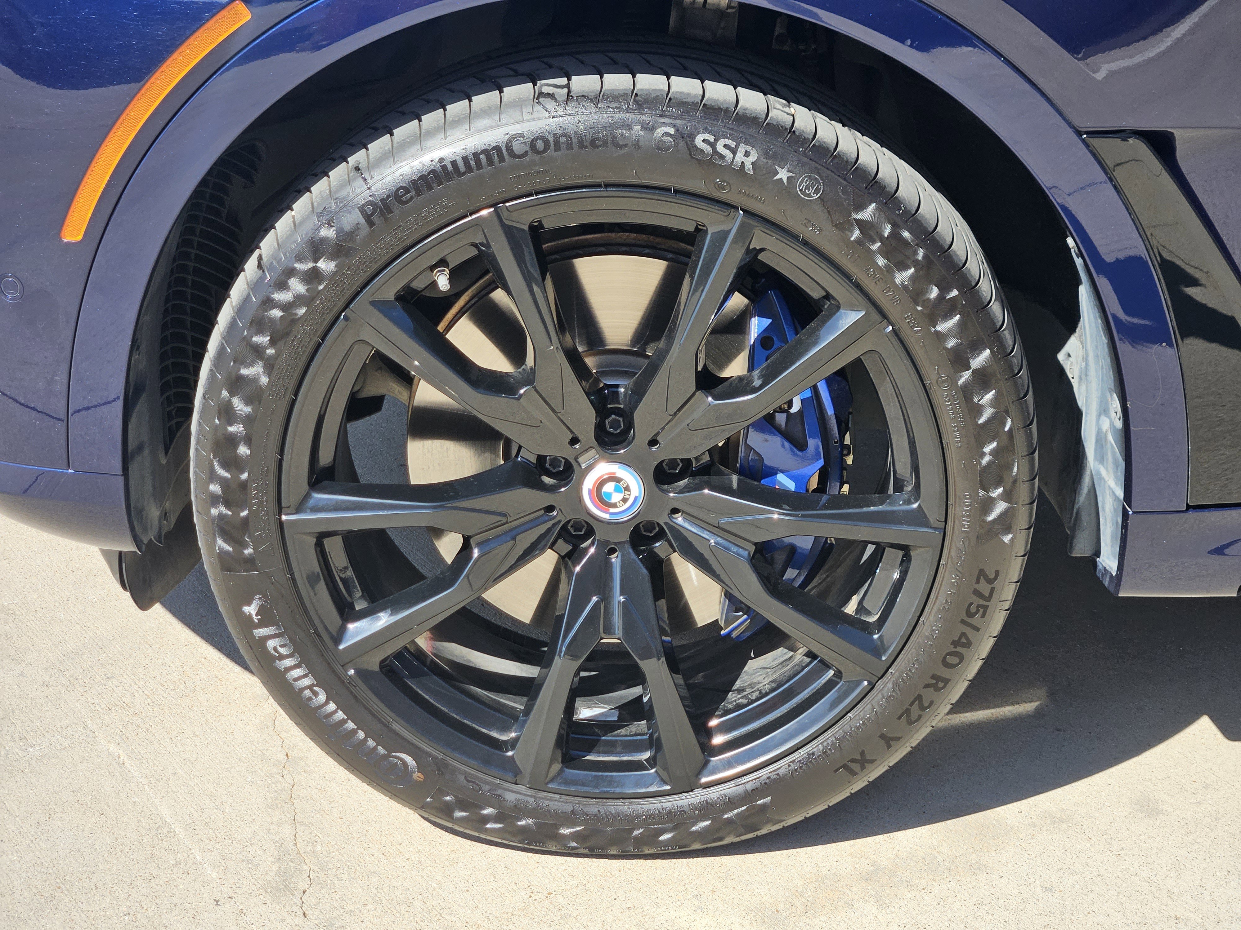 Used 2023 BMW X7 M60i w/ Executive Package image 11