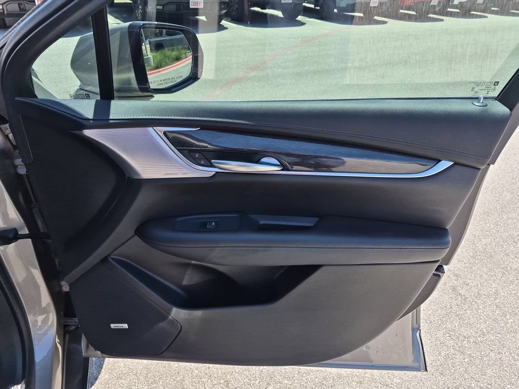 Used 2023 Cadillac XT5 Premium Luxury w/ Technology Package AWD/4WD image 35