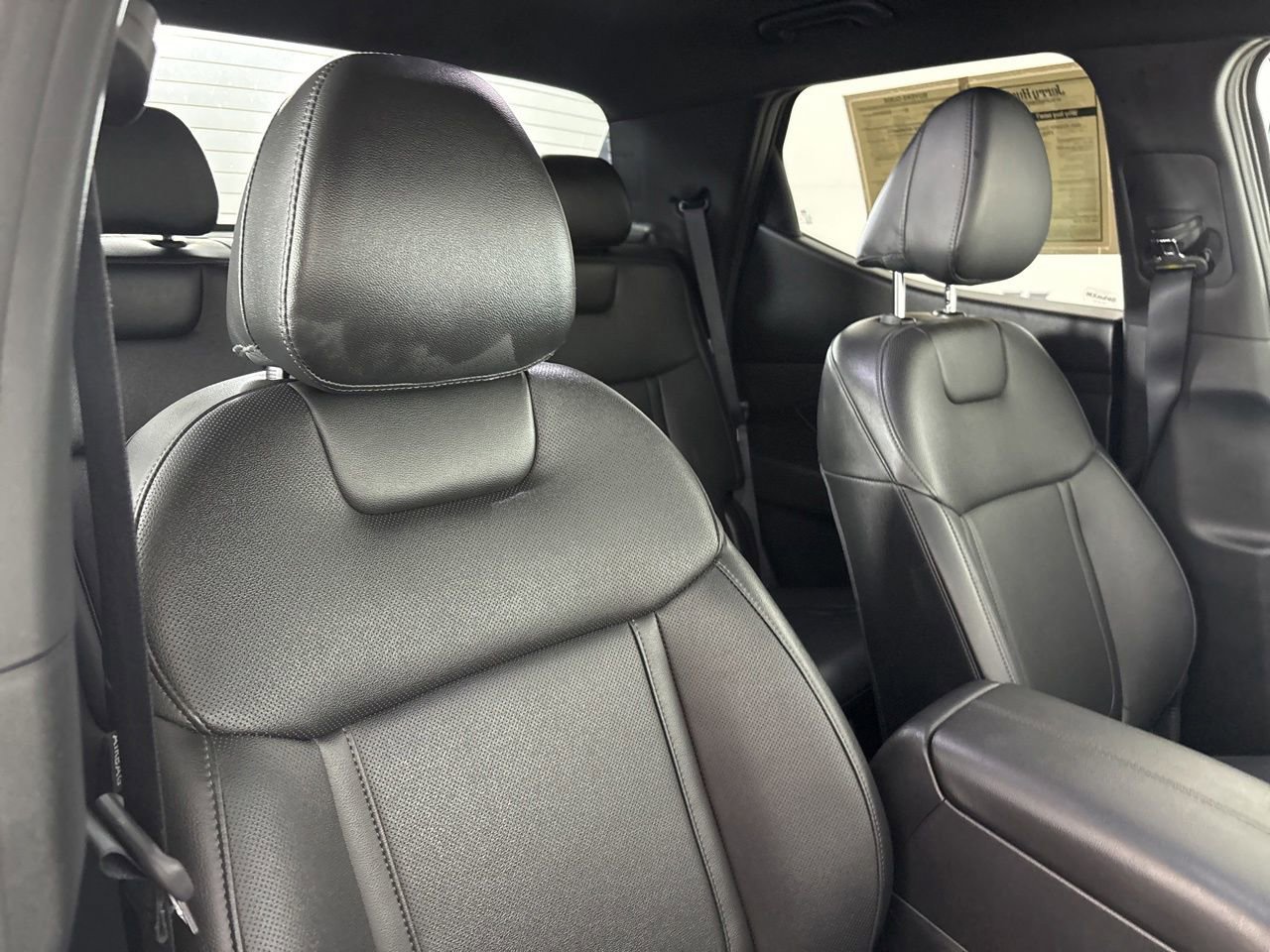 Used 2025 Hyundai Santa Cruz SEL FWD image 24