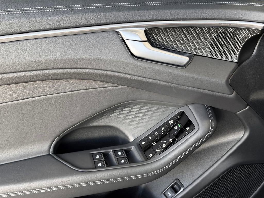 New 2026 Audi A6 Premium Plus AWD/4WD image 20