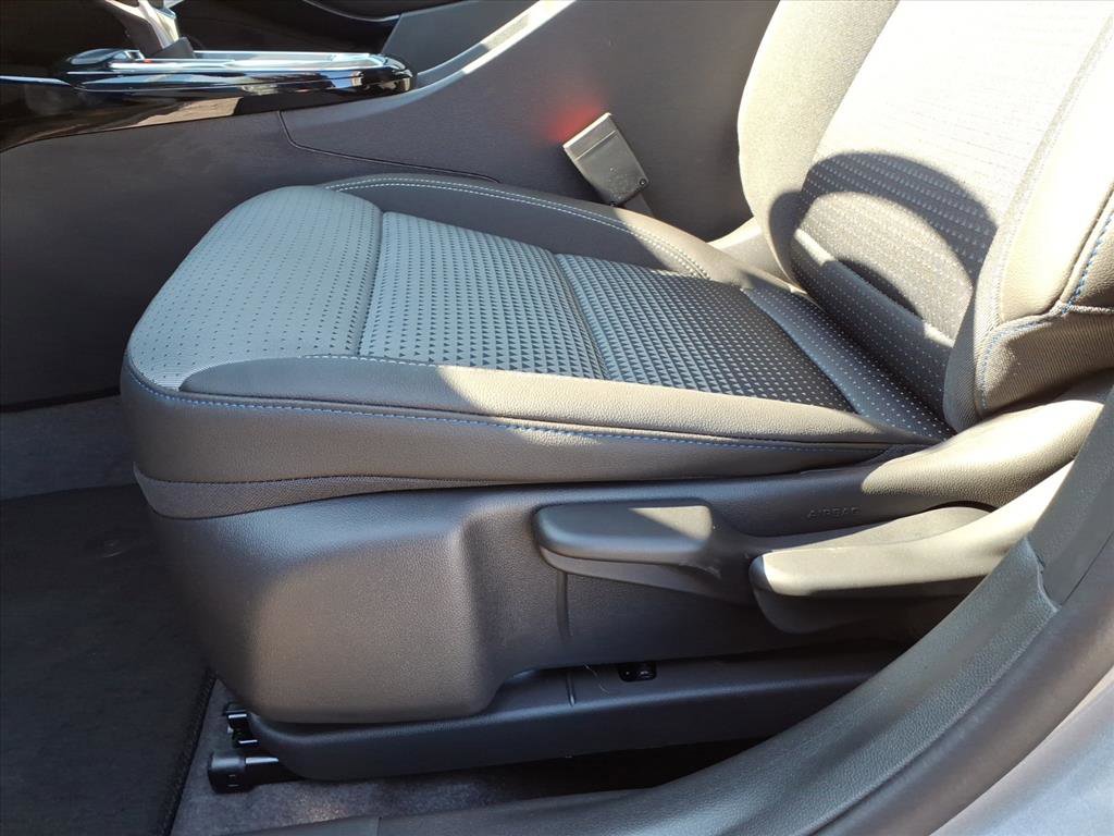 New 2026 Chevrolet Trax LT w/ Driver Confidence Package image 14