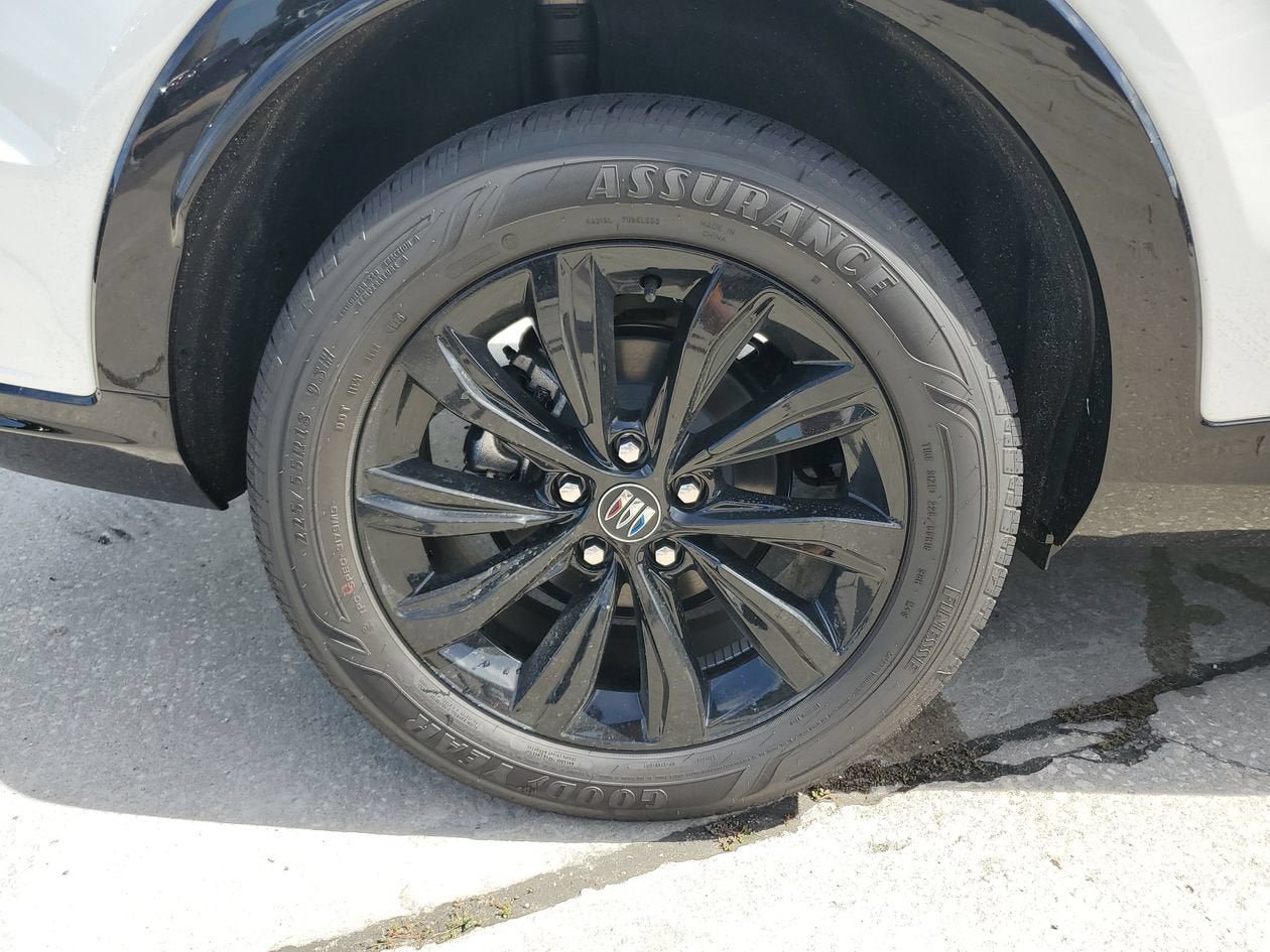 New 2026 Buick Envista Sport Touring w/ Convenience I Package FWD image 6