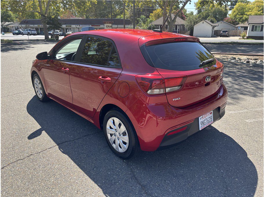 Used 2019 Kia Rio S w/ Technology Package FWD image 8