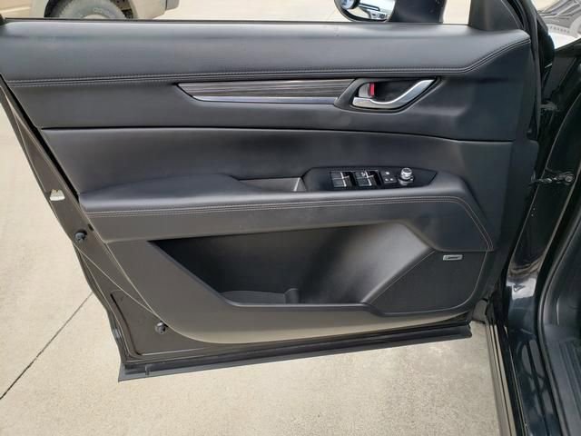 Used 2017 MAZDA CX-5 Grand Touring image 12