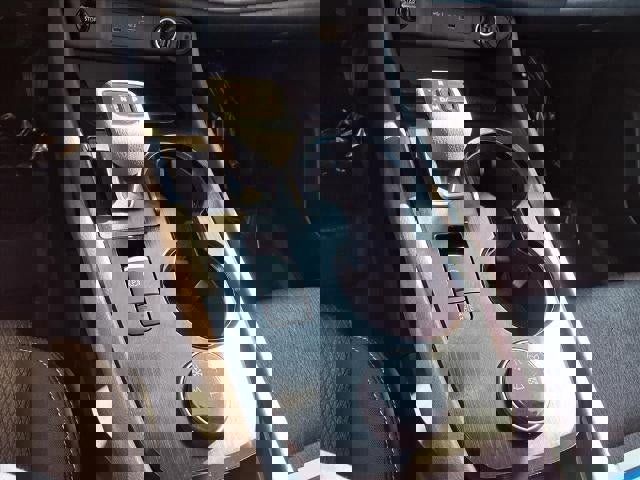 Used 2024 Nissan Rogue SV image 13