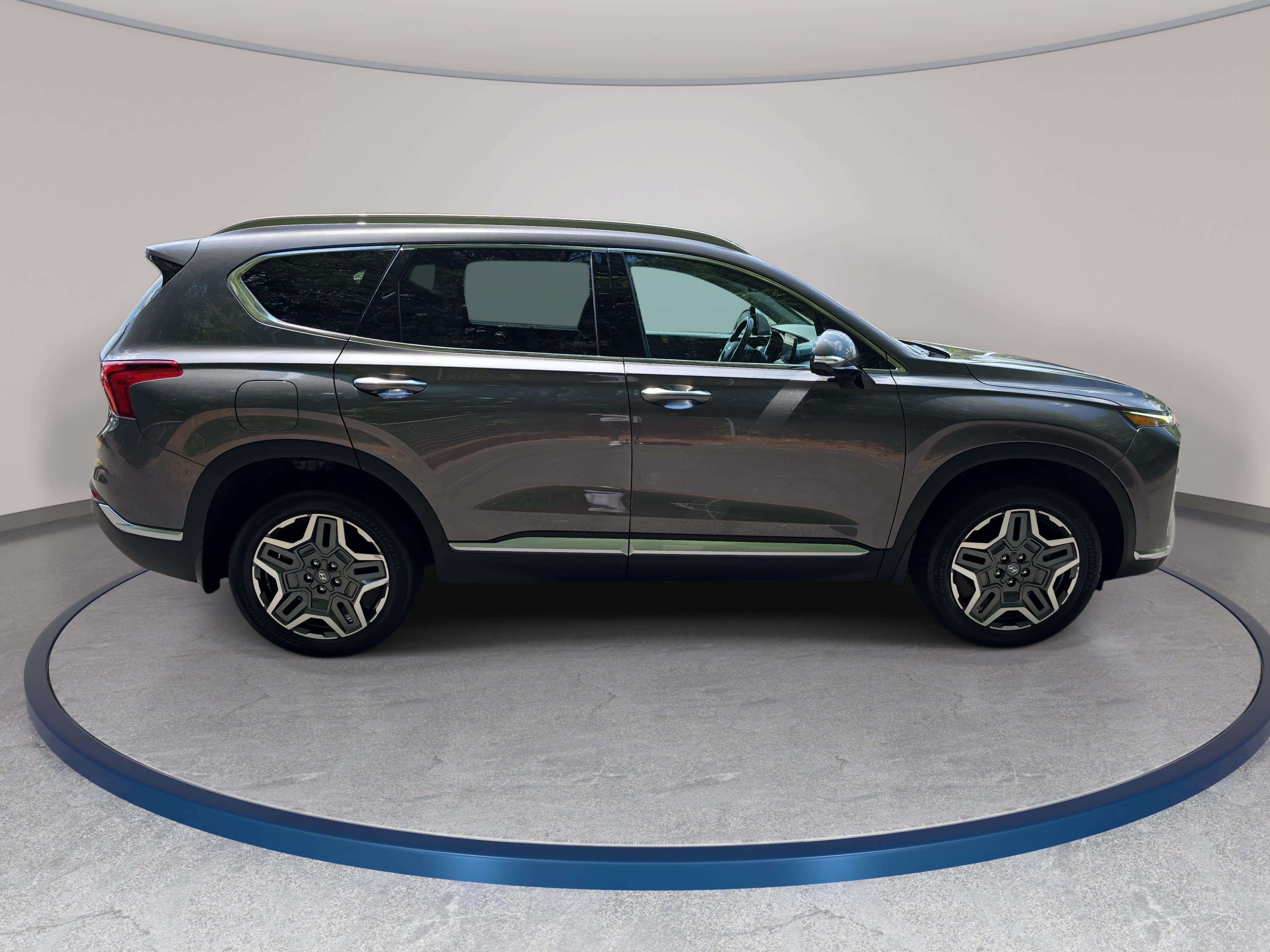 Used 2023 Hyundai Santa Fe Limited AWD/4WD image 4