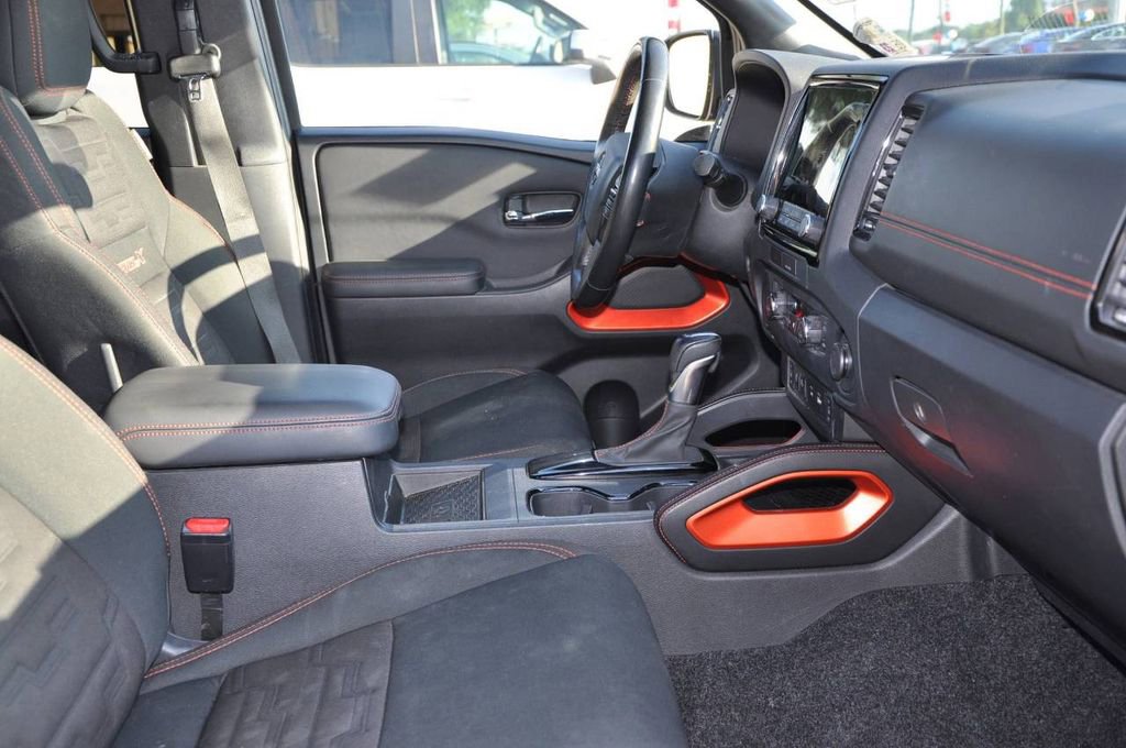 Used 2022 Nissan Frontier Pro-X image 16