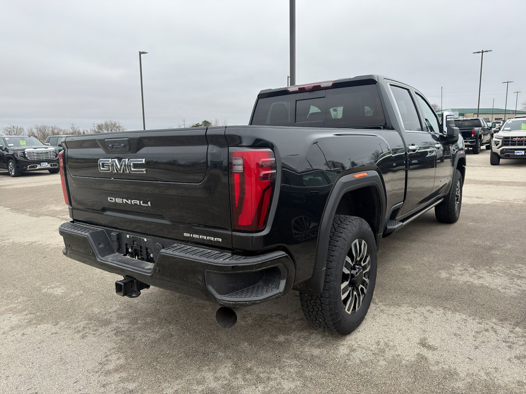 Used 2024 GMC Sierra 2500 Denali Ultimate w/ Max Trailering Package image 5