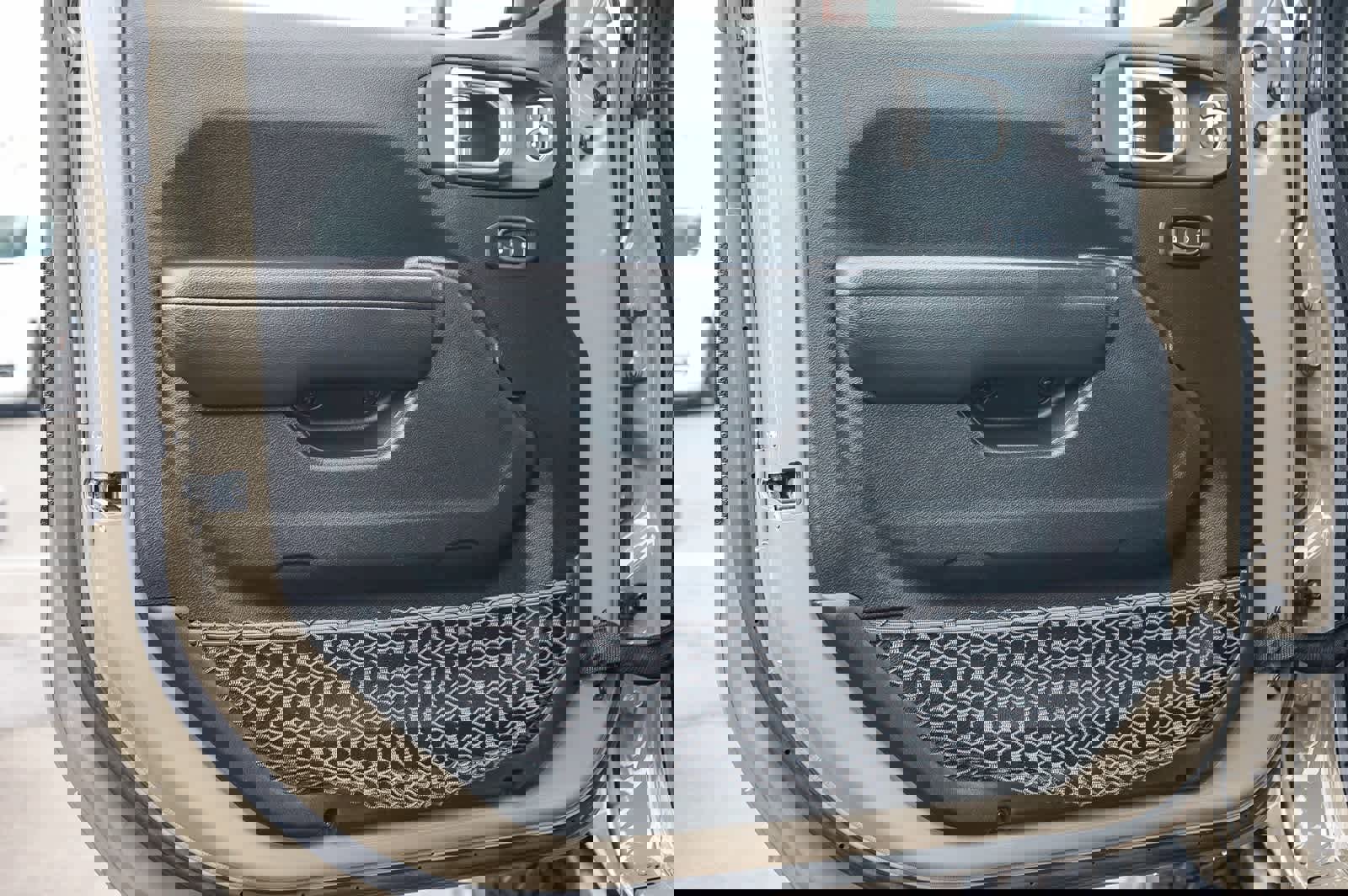 Used 2020 Jeep Gladiator Mojave image 17