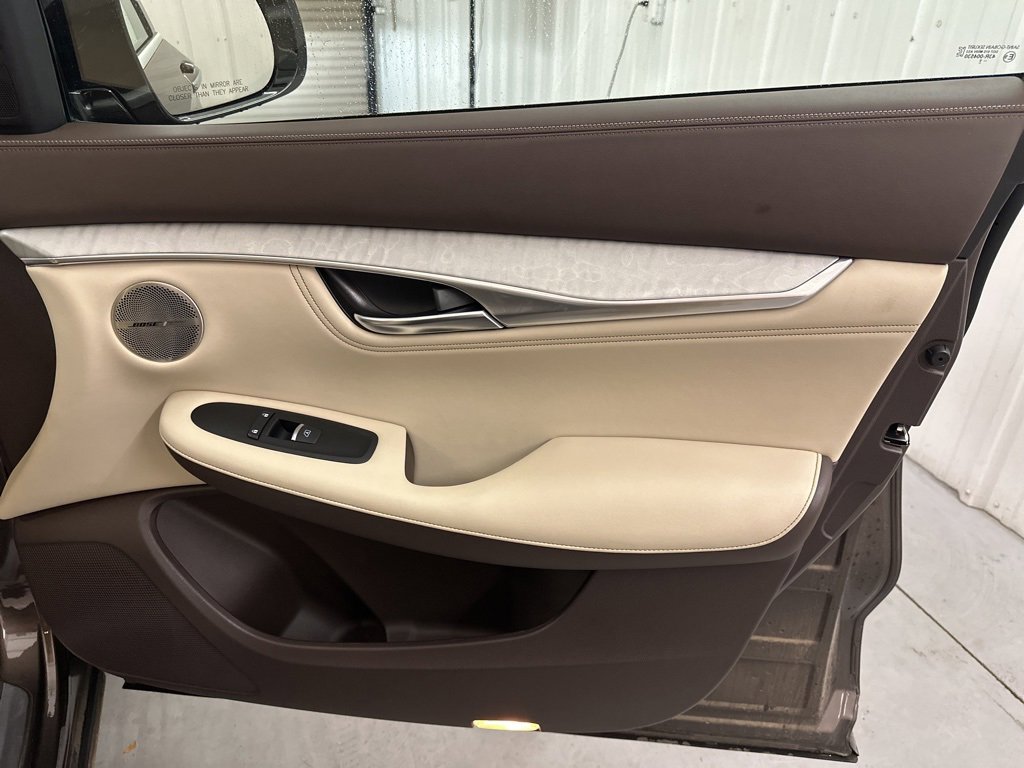 Certified 2019 INFINITI QX50 Essential w/ Sensory Package image 32