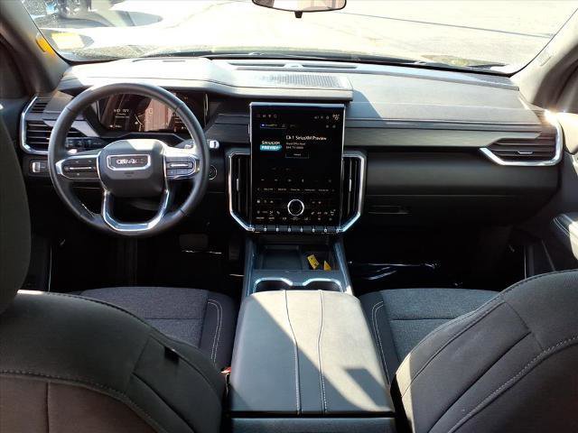 Used 2025 GMC Acadia Elevation image 8