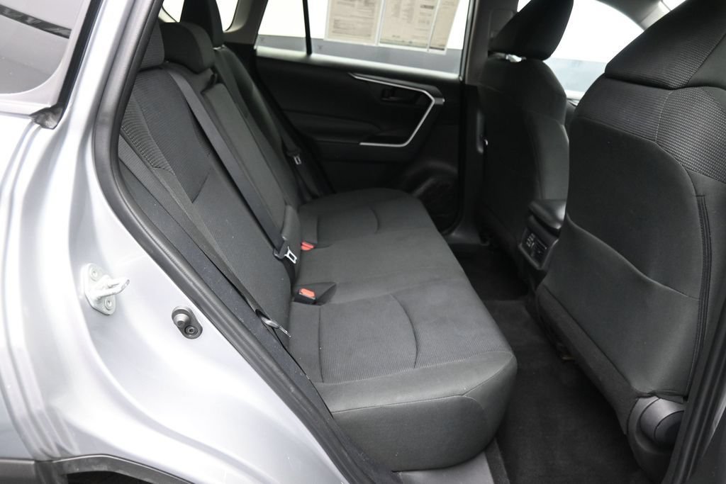 Certified 2024 Toyota RAV4 LE AWD/4WD image 23