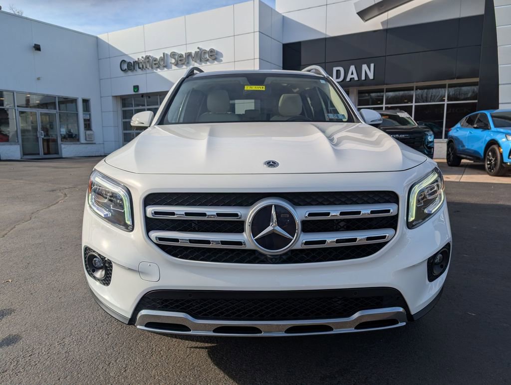 Used 2021 Mercedes-Benz GLB 250 image 3