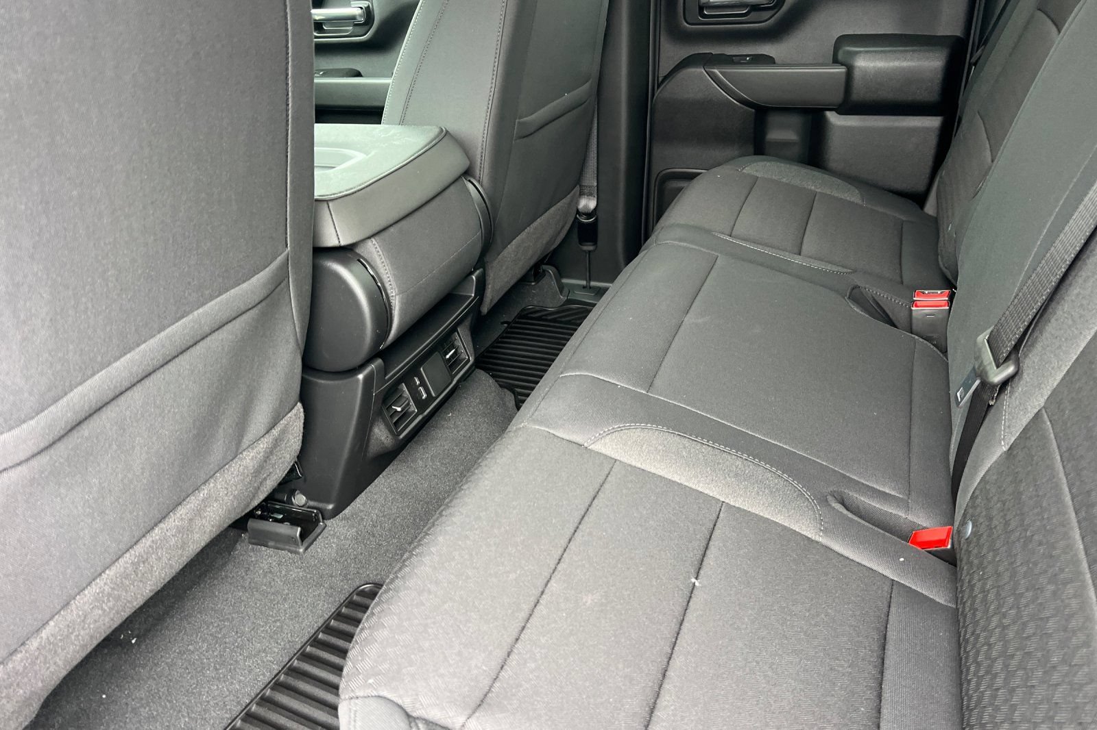 New 2026 Chevrolet Silverado 2500 Custom w/ Custom Value Package AWD/4WD image 8