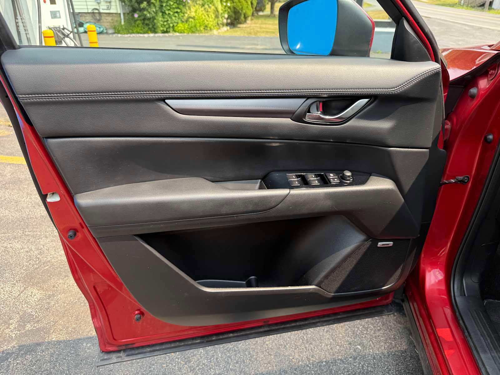 Used 2018 MAZDA CX-5 Touring w/ Preferred Equipment Package image 13