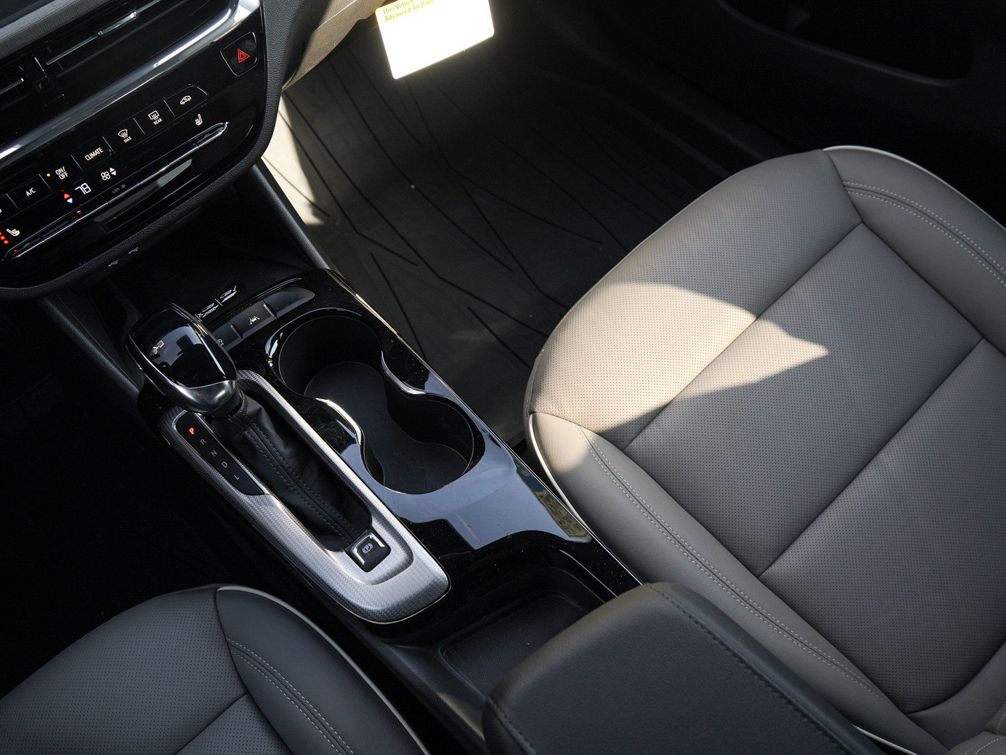 New 2026 Buick Envista Sport Touring FWD image 26