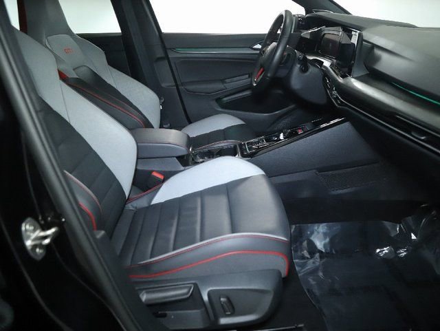 Used 2024 Volkswagen GTI SE FWD image 34