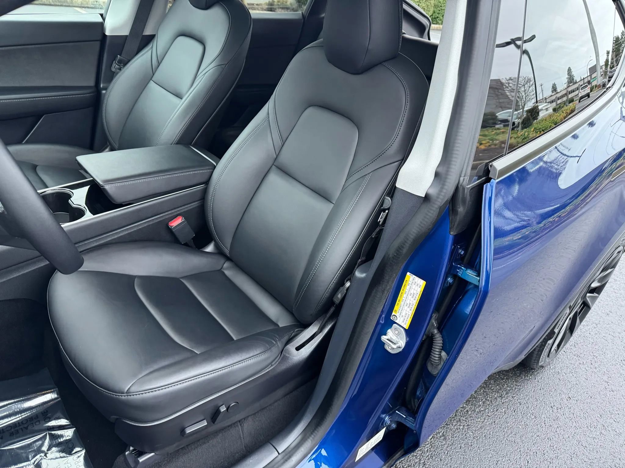 Used 2020 Tesla Model Y Long Range image 24