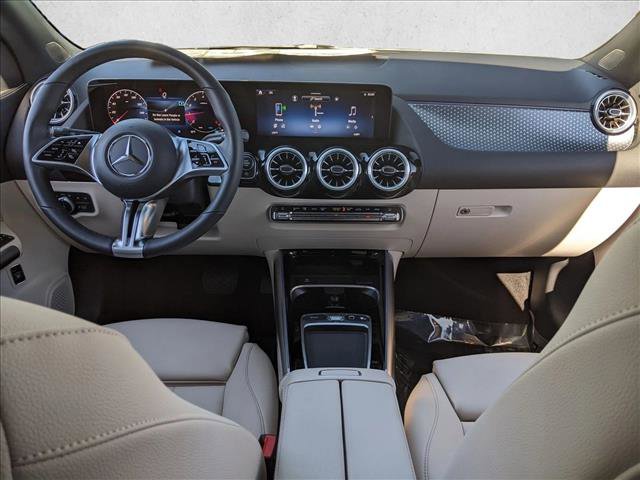 Certified 2025 Mercedes-Benz GLA 250 4MATIC image 21